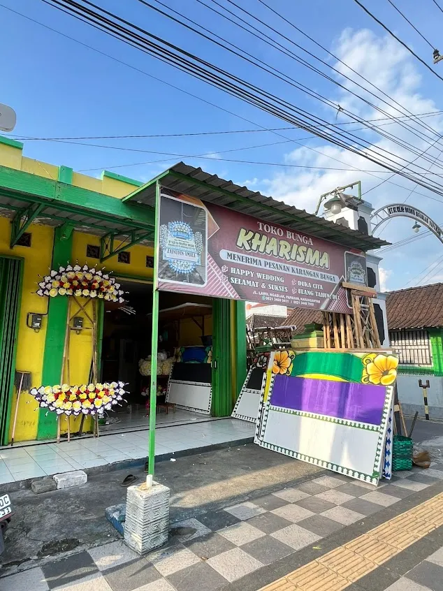 Kharisma Florist - Toko Karangan Bunga 24 Jam di Solo Raya