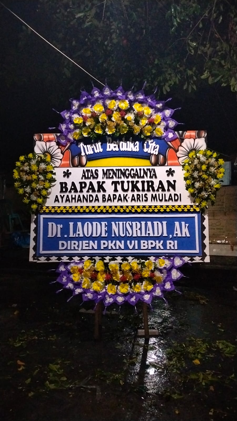 Pengiriman Karangan Bunga Kharisma Florist Solo Raya