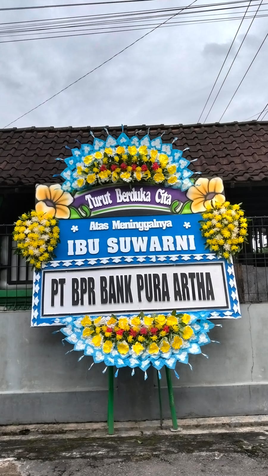 Pengiriman Karangan Bunga Kharisma Florist Solo Raya