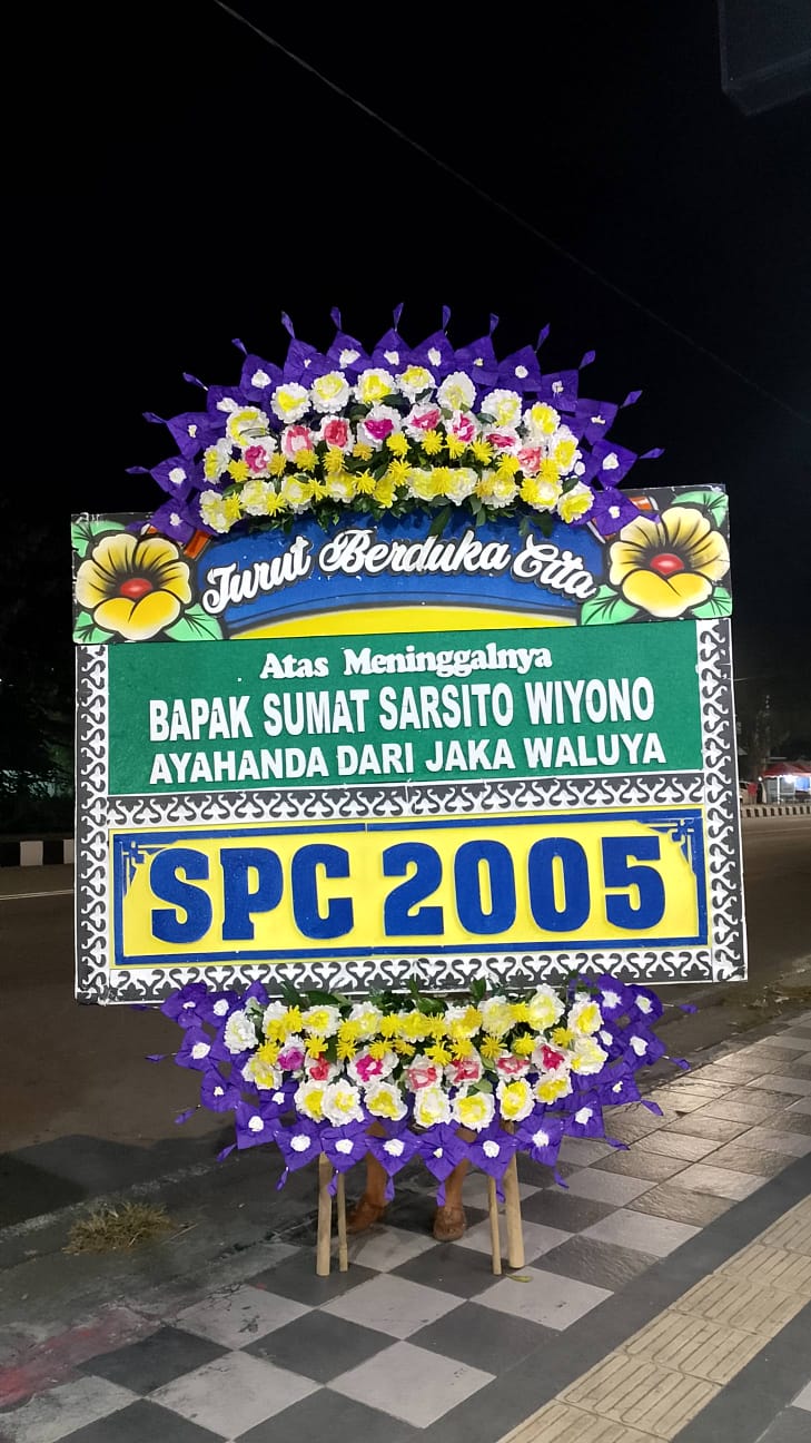 Pengiriman Karangan Bunga Kharisma Florist Solo Raya