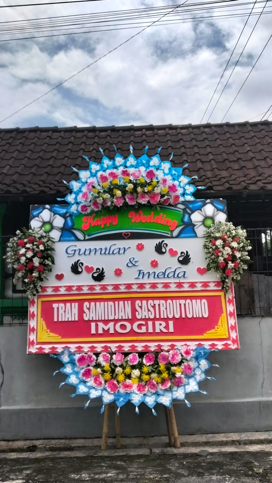 Pengiriman Karangan Bunga Kharisma Florist Solo Raya