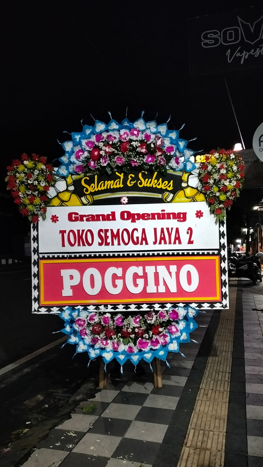 Pengiriman Karangan Bunga Kharisma Florist Solo Raya
