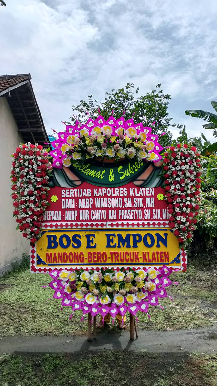 Pengiriman Karangan Bunga Kharisma Florist Solo Raya