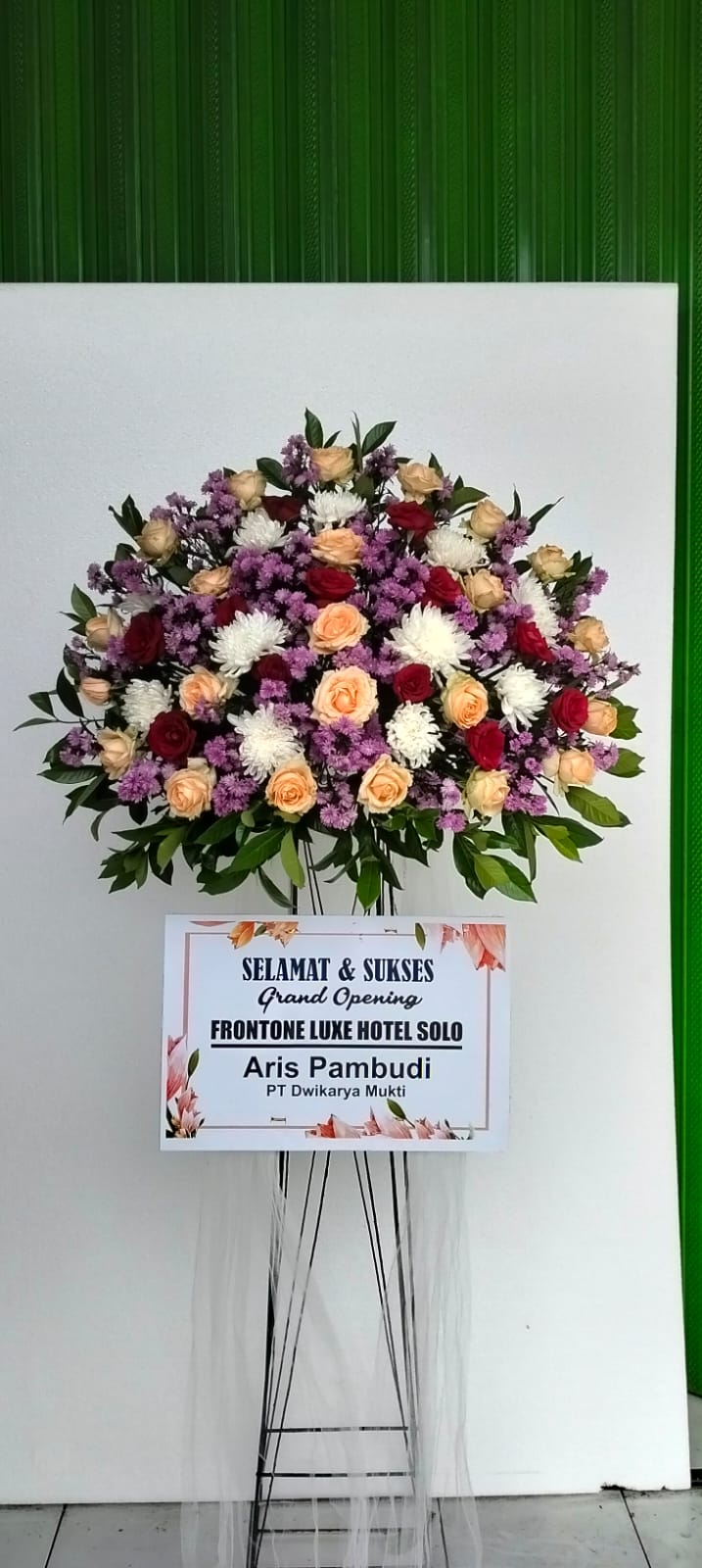 Pengiriman Karangan Bunga Kharisma Florist Solo Raya