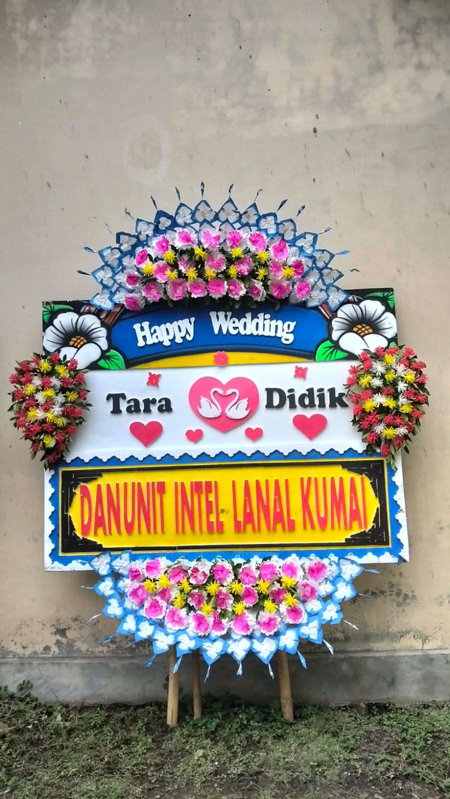 Pengiriman Karangan Bunga Kharisma Florist Solo Raya