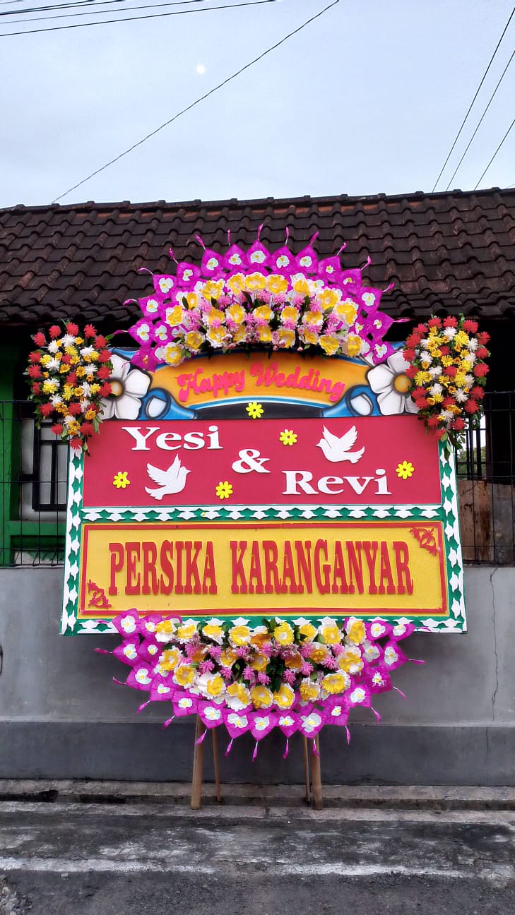 Pengiriman Karangan Bunga Kharisma Florist Solo Raya