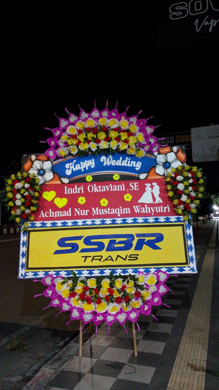 Pengiriman Karangan Bunga Kharisma Florist Solo Raya