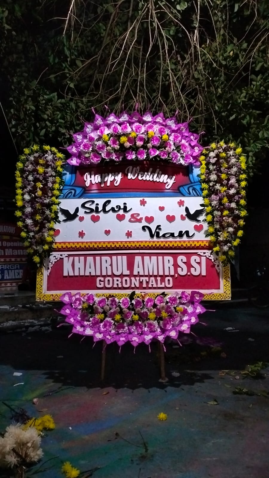 Pengiriman Karangan Bunga Kharisma Florist Solo Raya