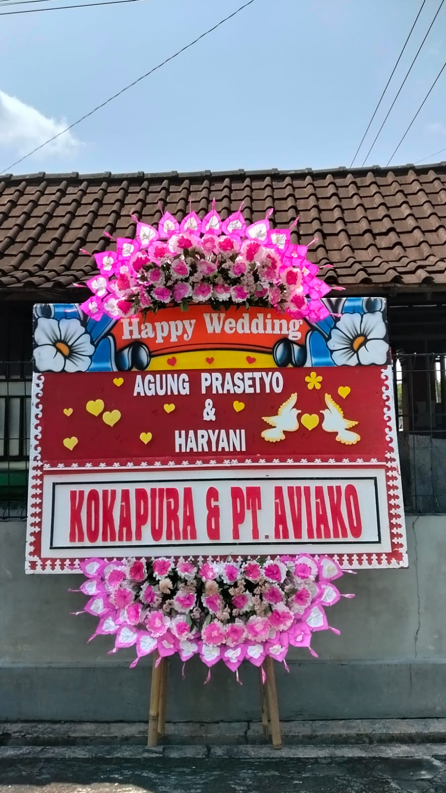 Pengiriman Karangan Bunga Kharisma Florist Solo Raya