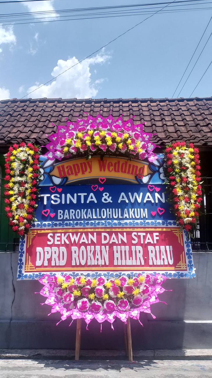 Pengiriman Karangan Bunga Kharisma Florist Solo Raya