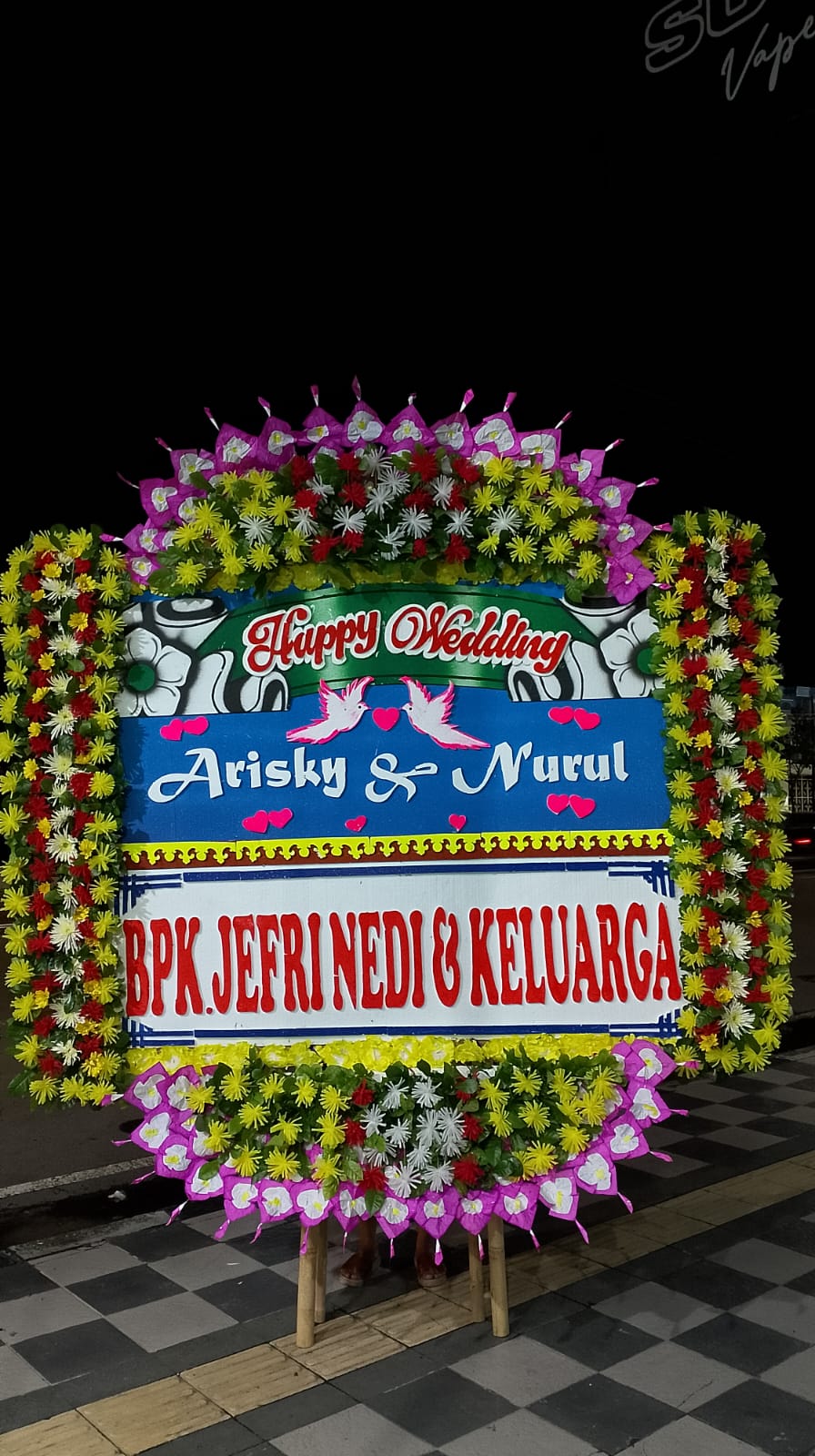 Pengiriman Karangan Bunga Kharisma Florist Solo Raya